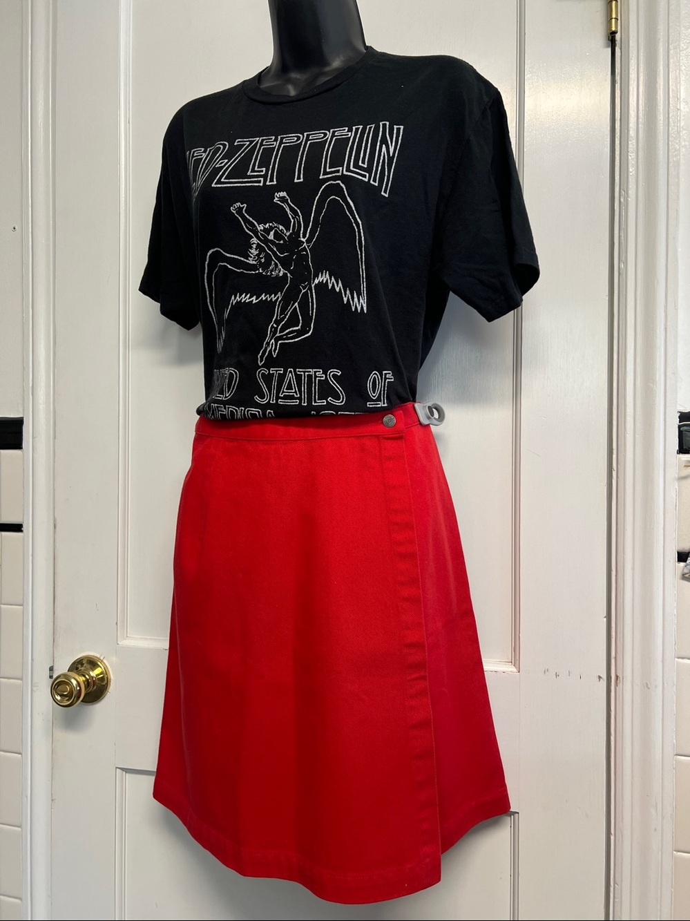 Eddie Bauer Red Cotton Wrap Skirt ladies size 14